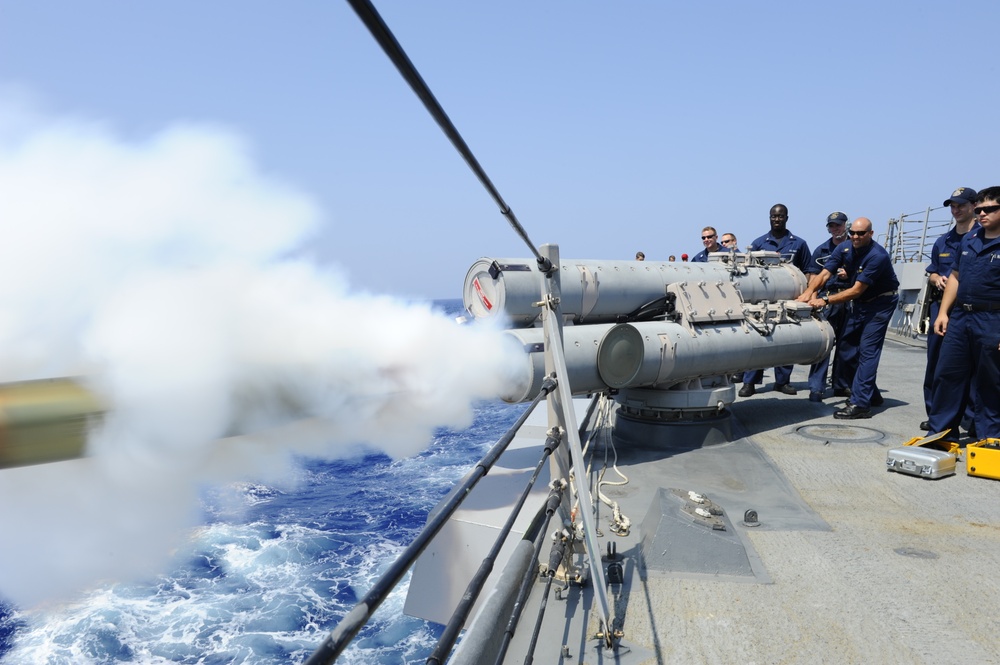 USS Nitze torpedo fire exercise