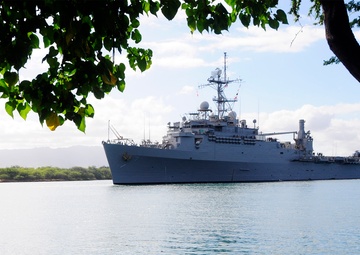 USS Cleveland departs Pearl Harbor