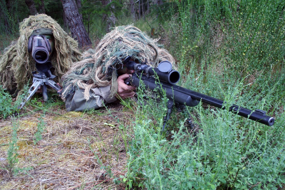 Air Force sniper team practices at Joint Base Lewis-McChord