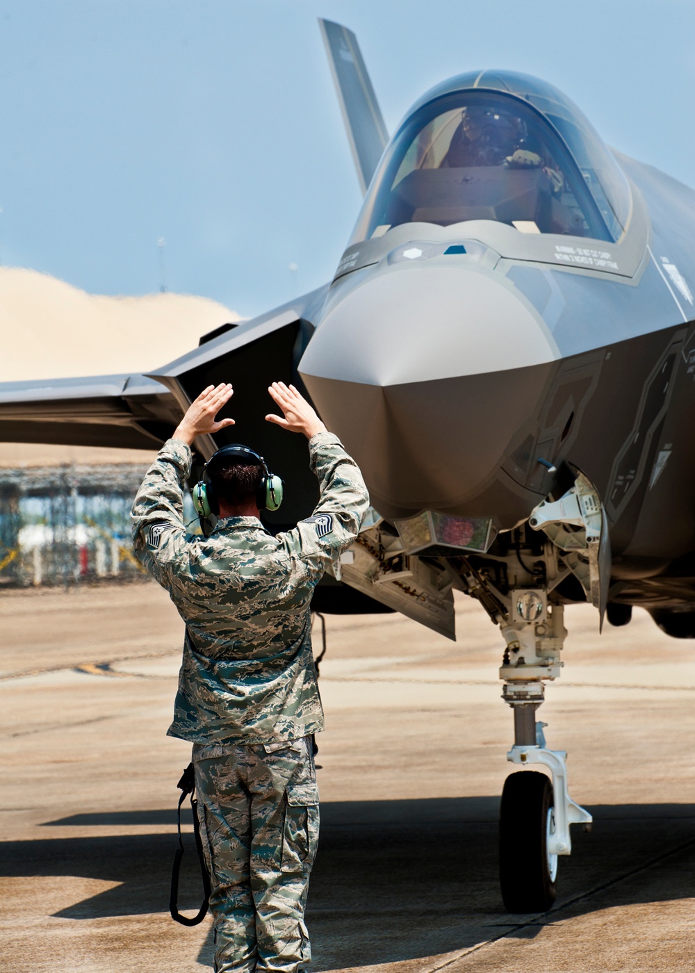 First F-35 arrives at Eglin