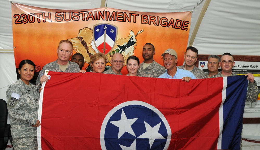 Tennessee governor visits Third Army soldiers