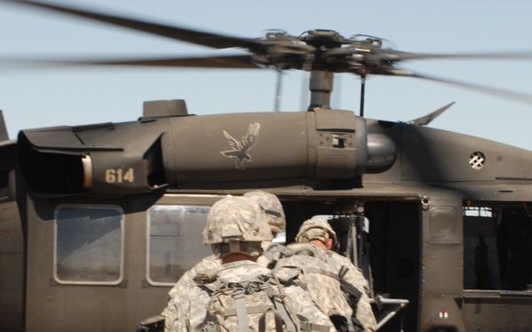 Oregon National Guard forward observers train with Seals &amp; Air Force
