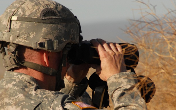 Oregon National Guard forward observers train with Seals and Air Force