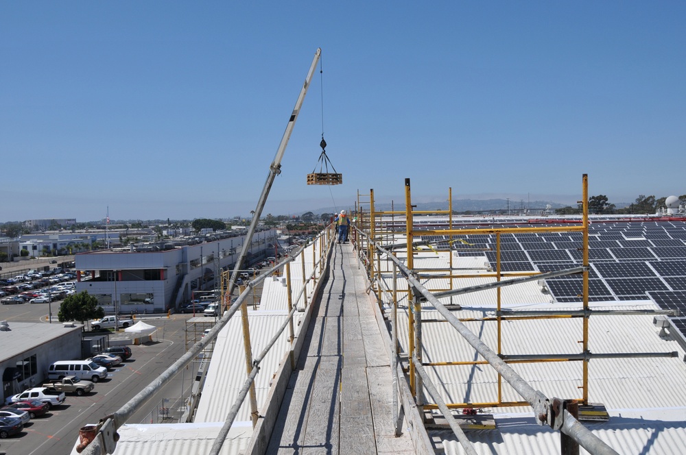 SPAWAR commander tours solar panel installation