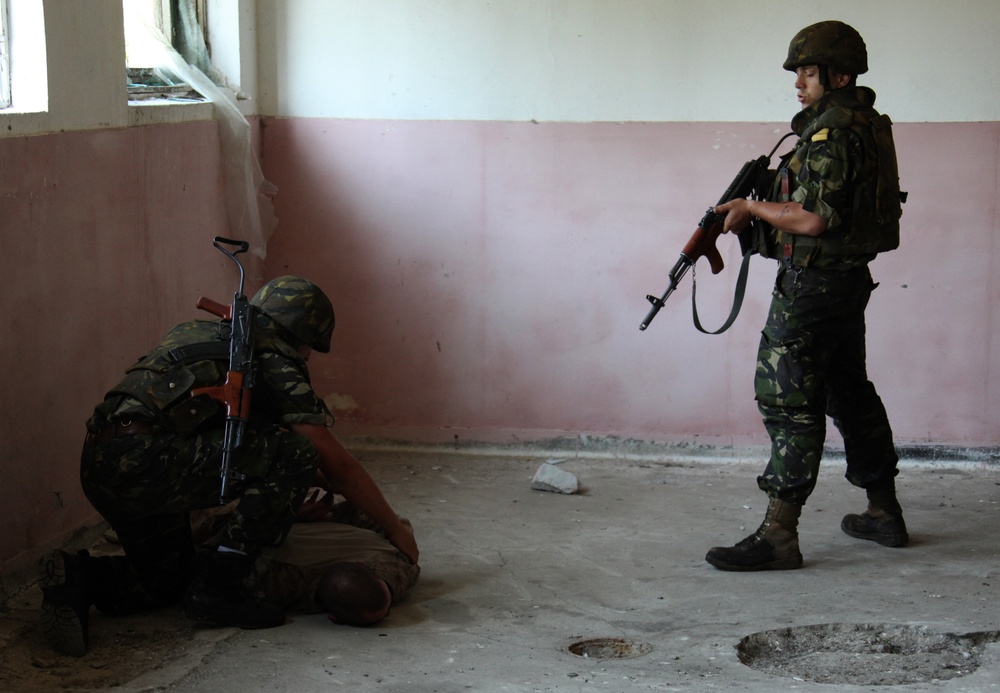 Storm Amphibious Bilateral Exercise 11