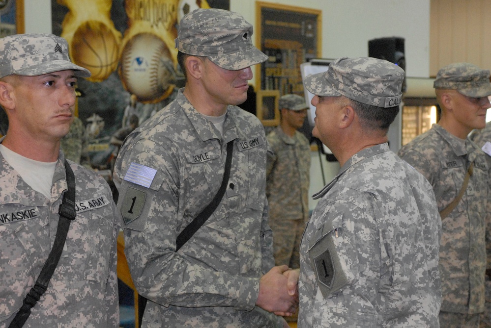‘Longknife’ Squadron soldiers recognized for successfully turning over base to Iraqi Security Forces