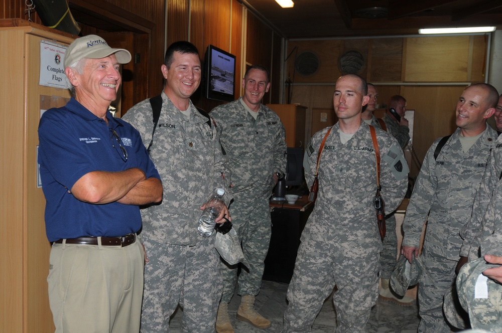 Governor visits Kentucky troops in Baghdad