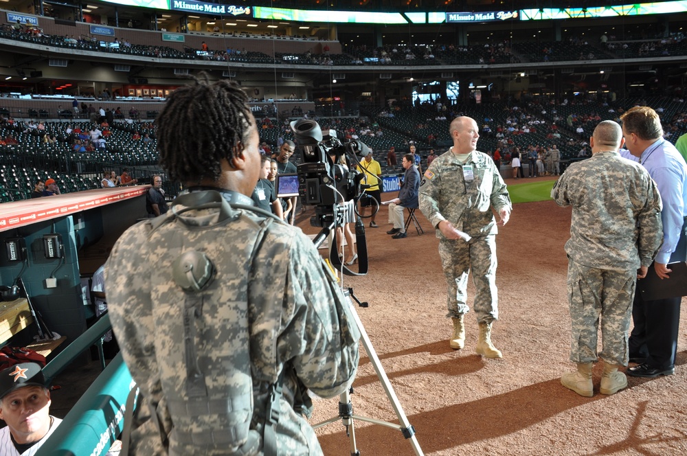 Public affairs soldiers support National Guard night at baseball game