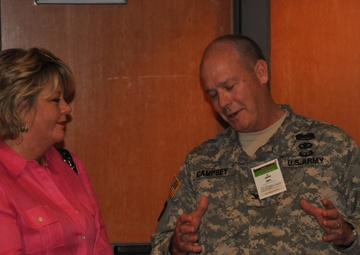 City council member recognizes retiring Guard officer