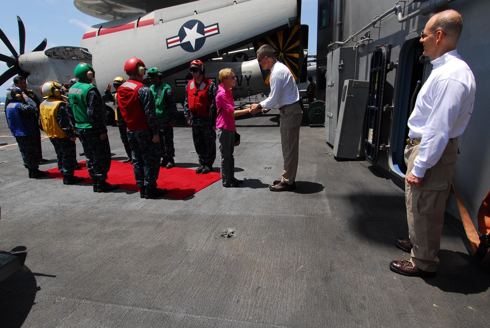 USS George Washington action