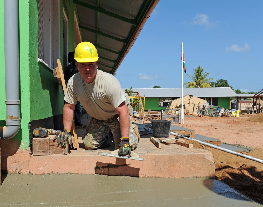 New Horizons Suriname 2011