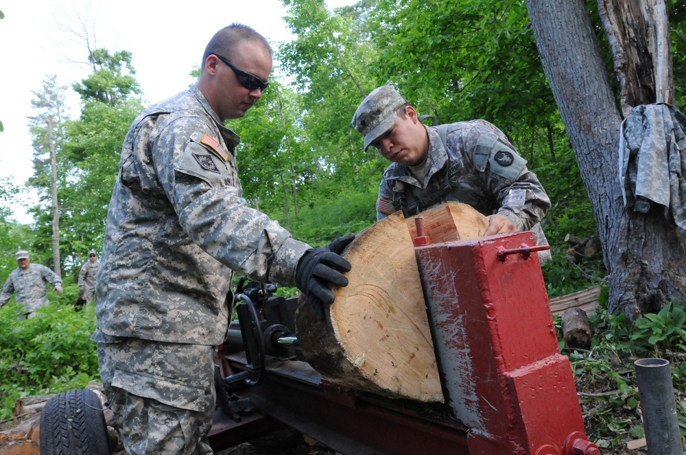 Aviators break from training to help disabled children