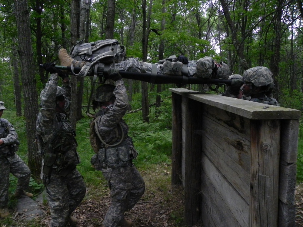 DVIDS - Images - 834th ASB medics train at litter obstacle course ...