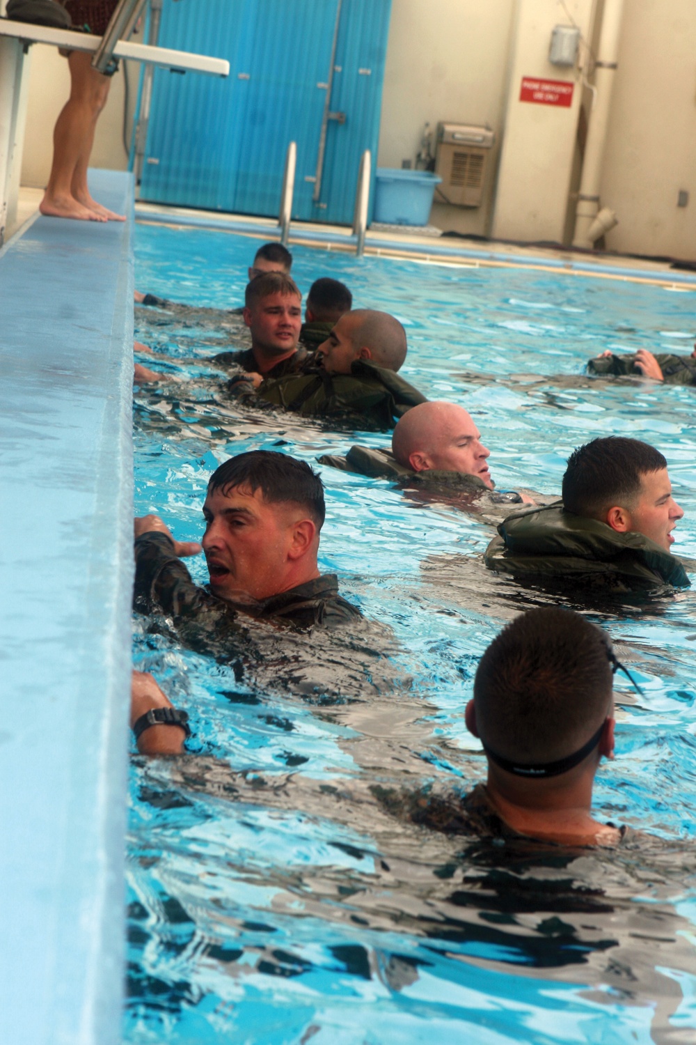 Marines qualify for coxswain course