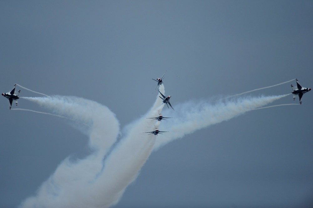 Milwaukee Air and Water show