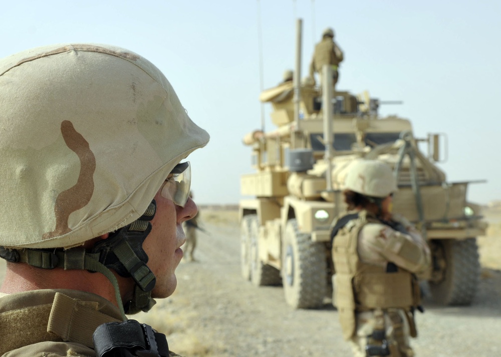 NMCB 1 weapons training