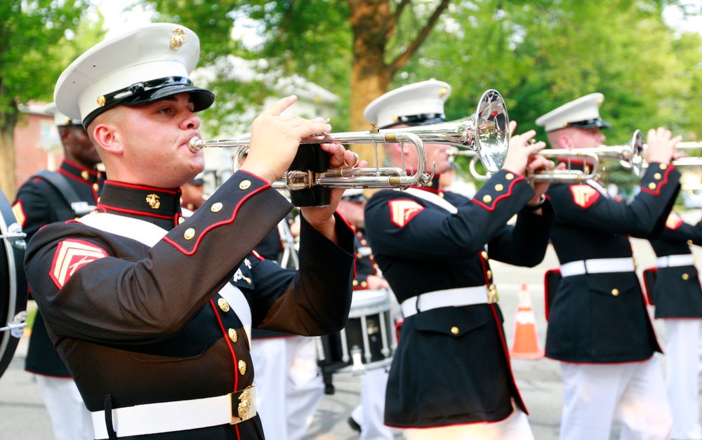 Parris Island Marine Band performs in Ohio