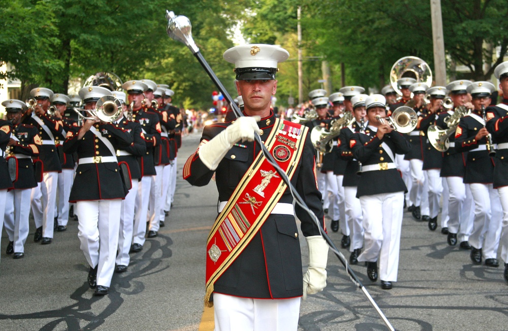 Parris Island Marine Band performs in Ohio