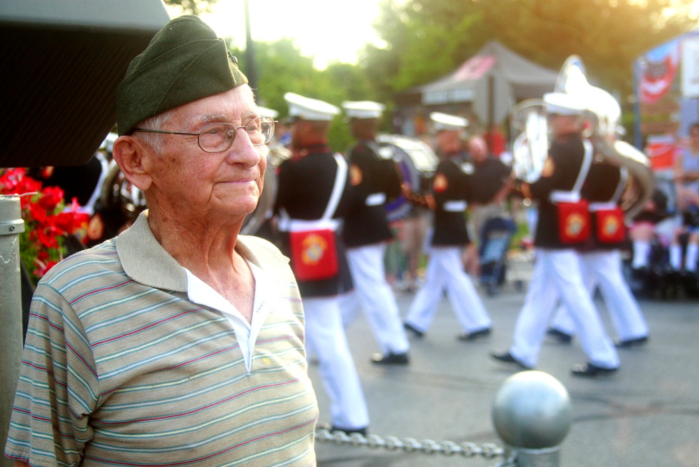 Parris Island Marine Band performs in Ohio