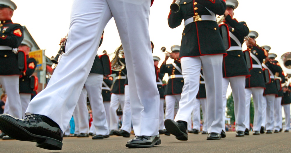 Parris Island Marine Band performs in Ohio