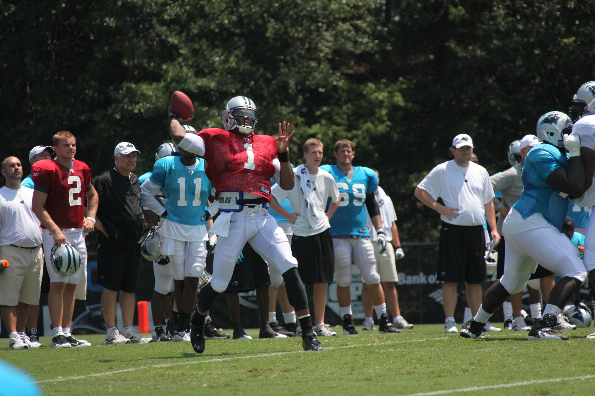 Carolina Panthers training camp: Cam Newton looking good