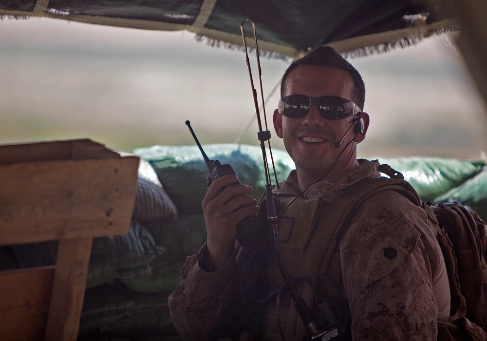 Mesa, Ariz., Marine keeps watchful eye during Operation Black Sand