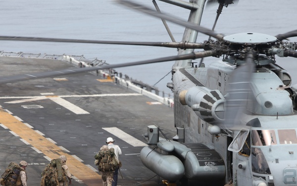 Marines conduct flight operations