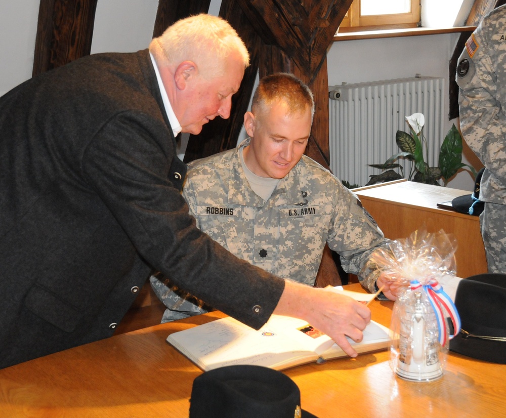 War Eagles renew partnership with Hirschau