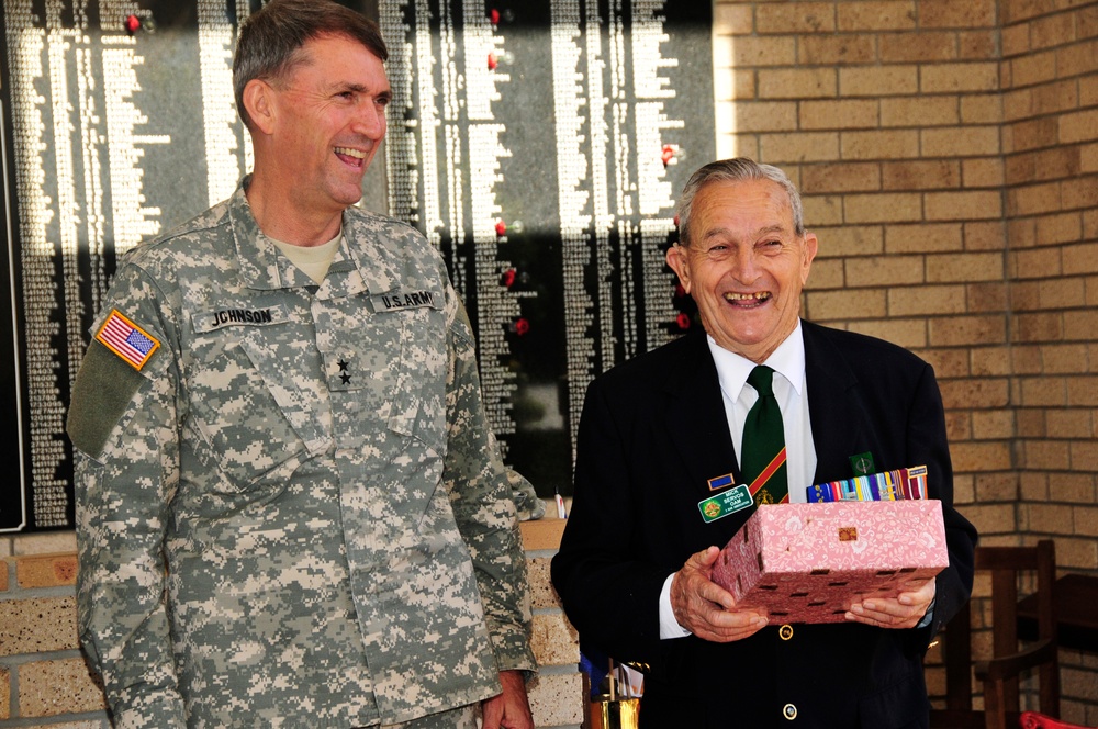 California National Guard's 40th Infantry Division gets a history lesson during Talisman Sabre 2011