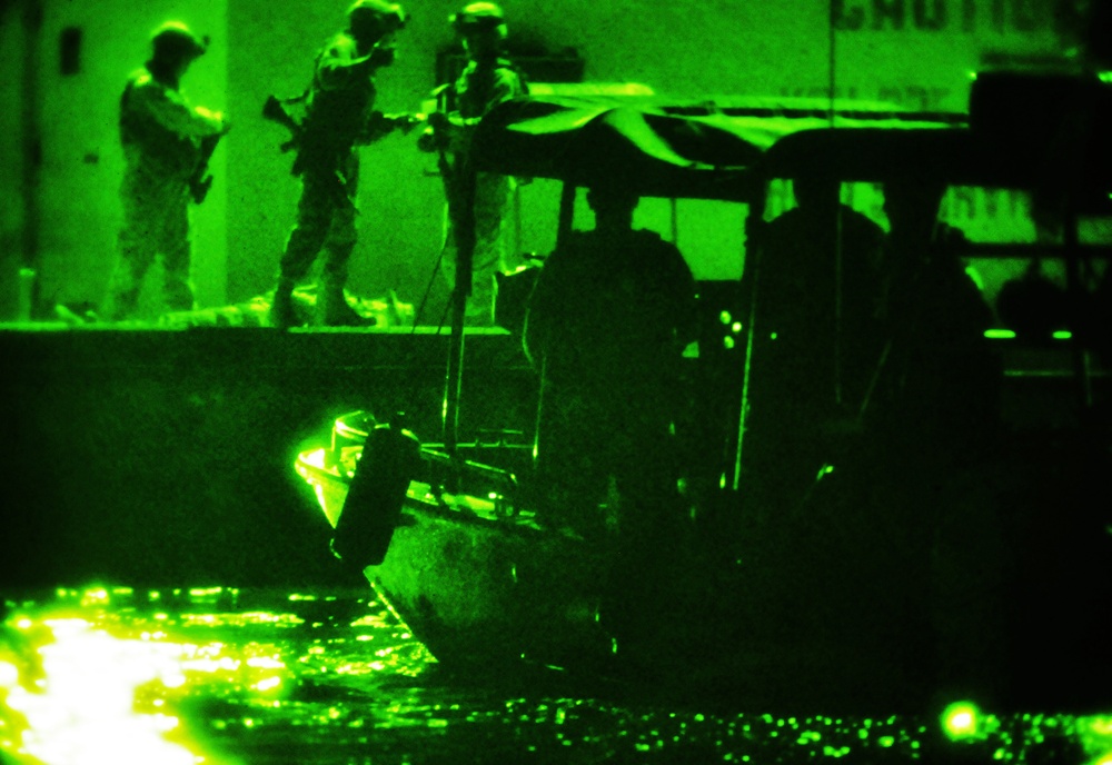 MCSF and USCG CASEVAC EX