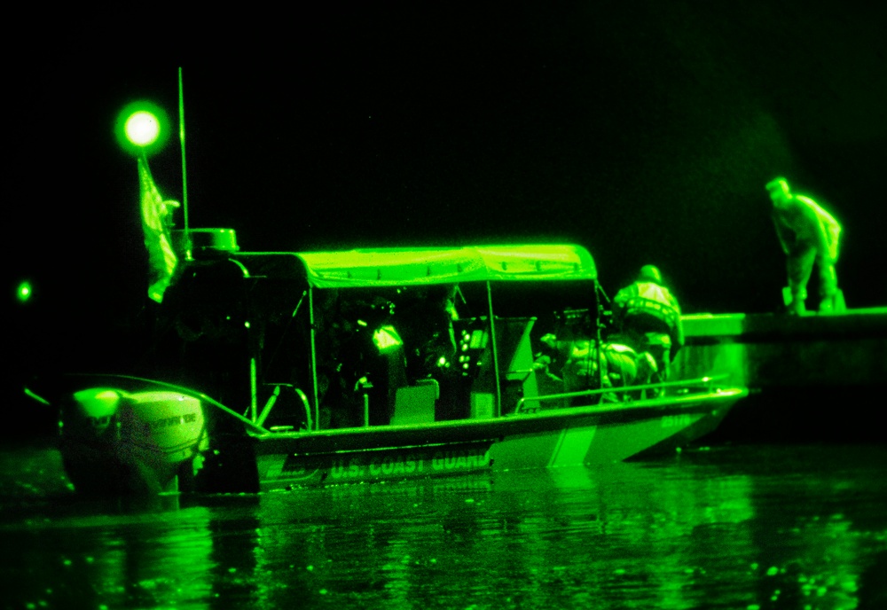 MCSF and USCG CASEVAC EX