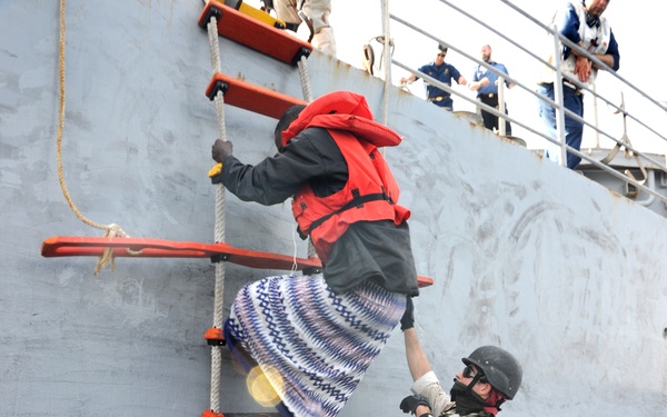 USS Anzio VBSS action
