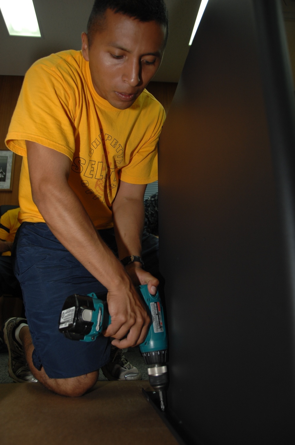 Misawa CPOs and selectees help local school