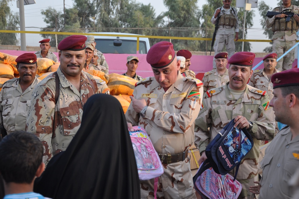 ‘Dragon’ Battalion outreach operation with 17th Iraqi Army Division provides humanitarian aid to more than 500 people in need