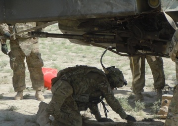 Mountain Eagle team recovers damaged aircraft