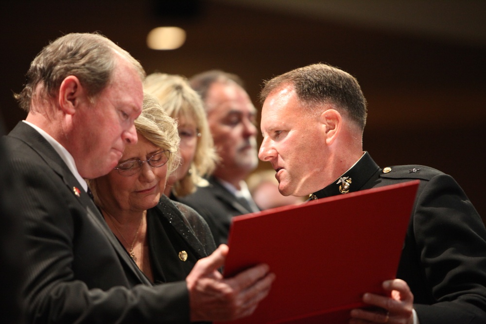 Marines, police officers pay final respects to fallen hero