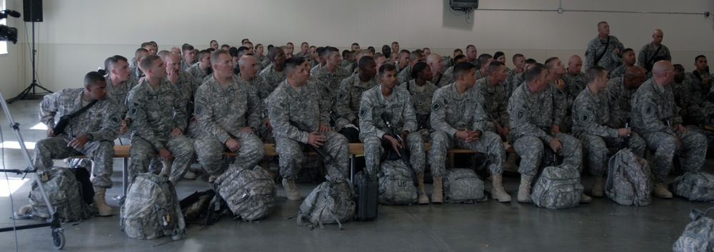 JBLM signal company returns from year-long deployment