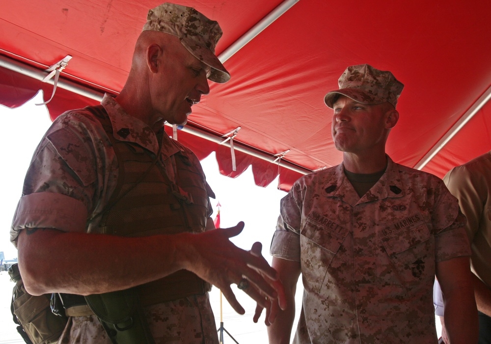 Sergeant major of Marine Corps visits Miramar