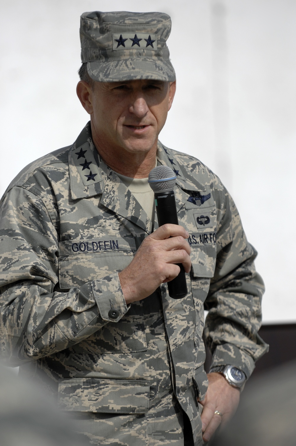 Lt. Gen. David Goldfein visits the 438th AEW