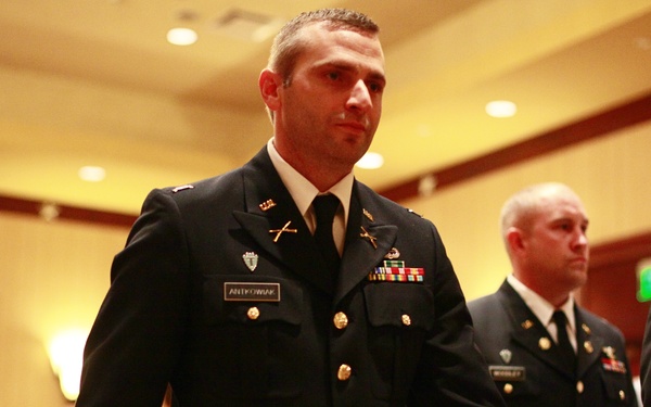 Officer candidates receive commission