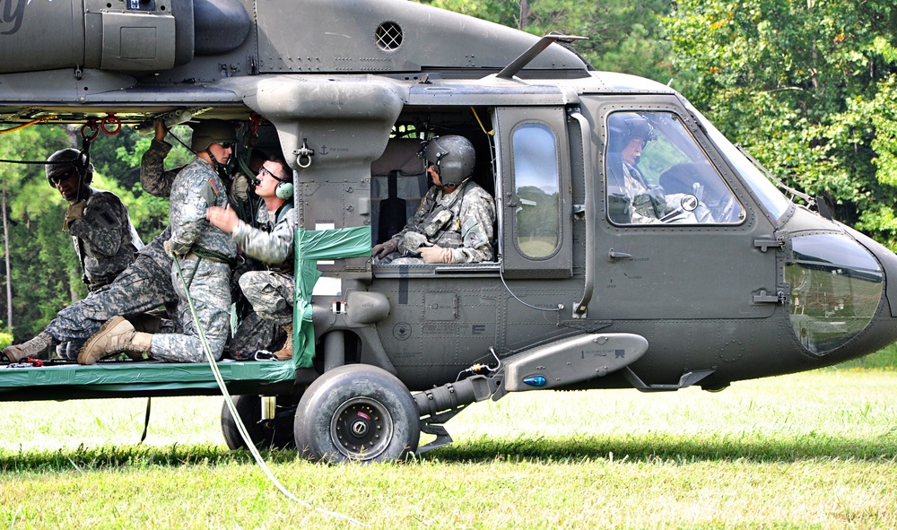 RTI teaches Rappel Master at Fort Pickett