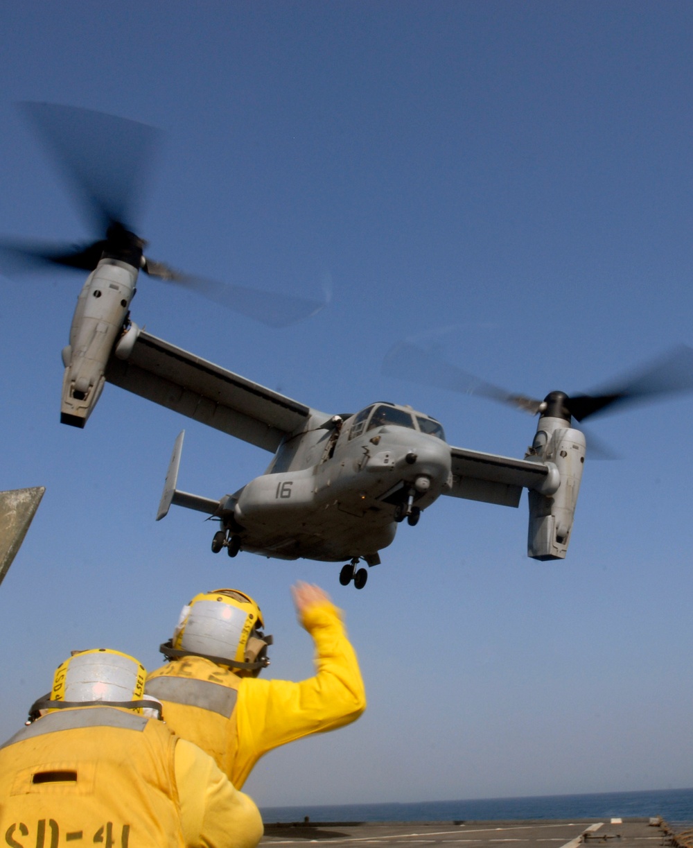 USS Whidbey Island action