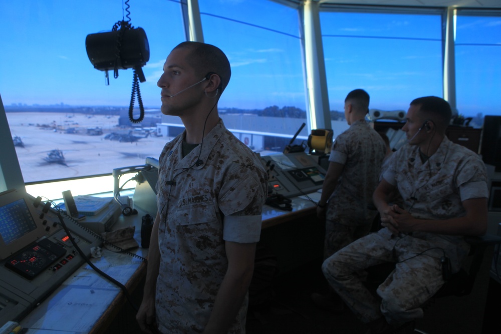 Air traffic controller Marines keep pilots in line