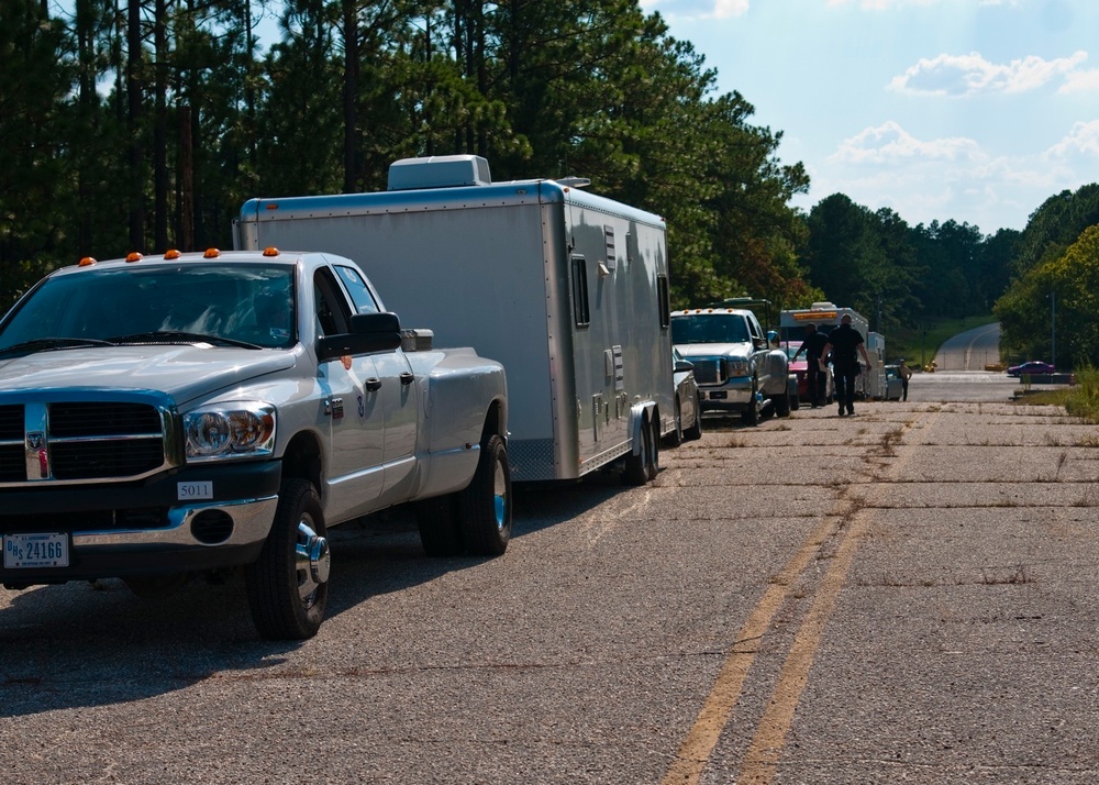 Vehicles queued for Hurricane Irene relief