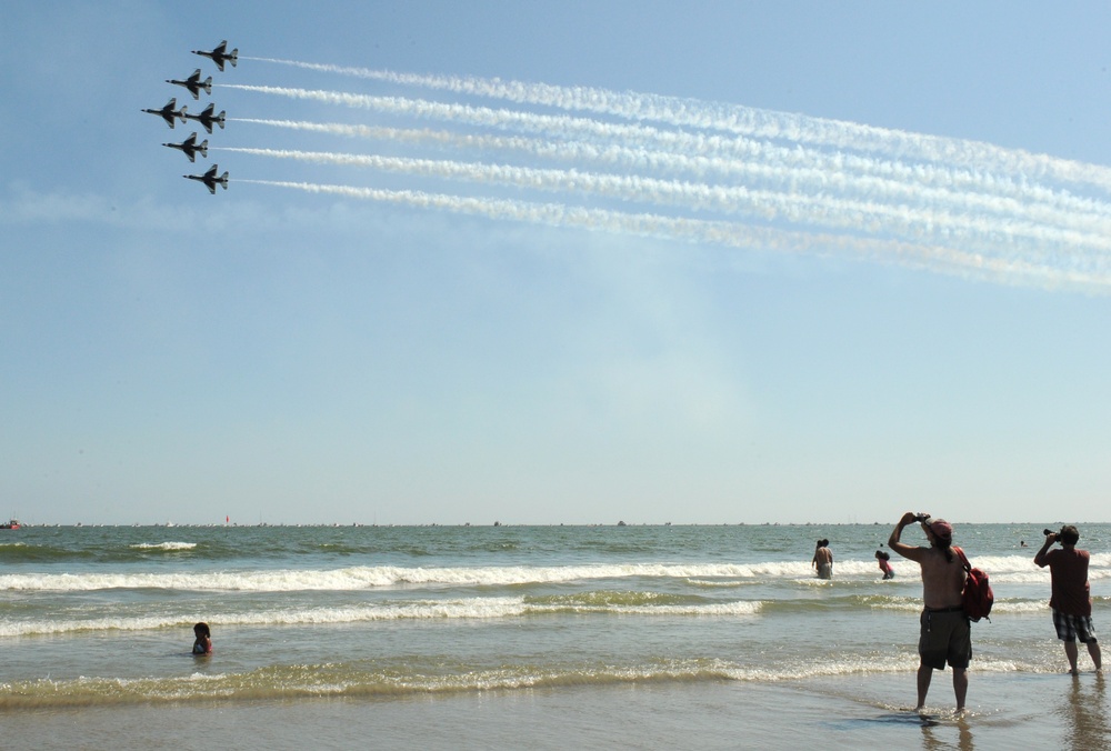 Atlantic City Thunder Over The Boardwalk Air Show