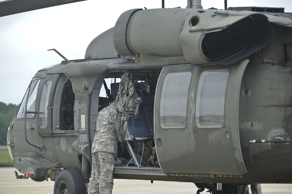 Army UH-60 Black Hawk: Last aircraft standing at JB MDL