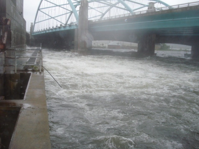 Fox Point Hurricane Barrier in Providence at work