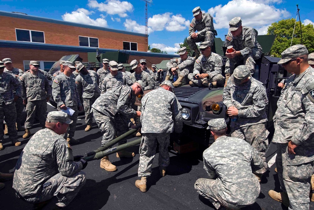 Indiana Guard stands ready for Hurricane Irene disaster relief call