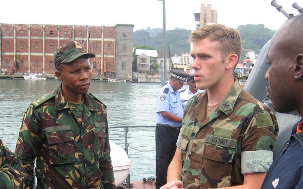East African Navies, Coast Guards train in Mauritius during APS