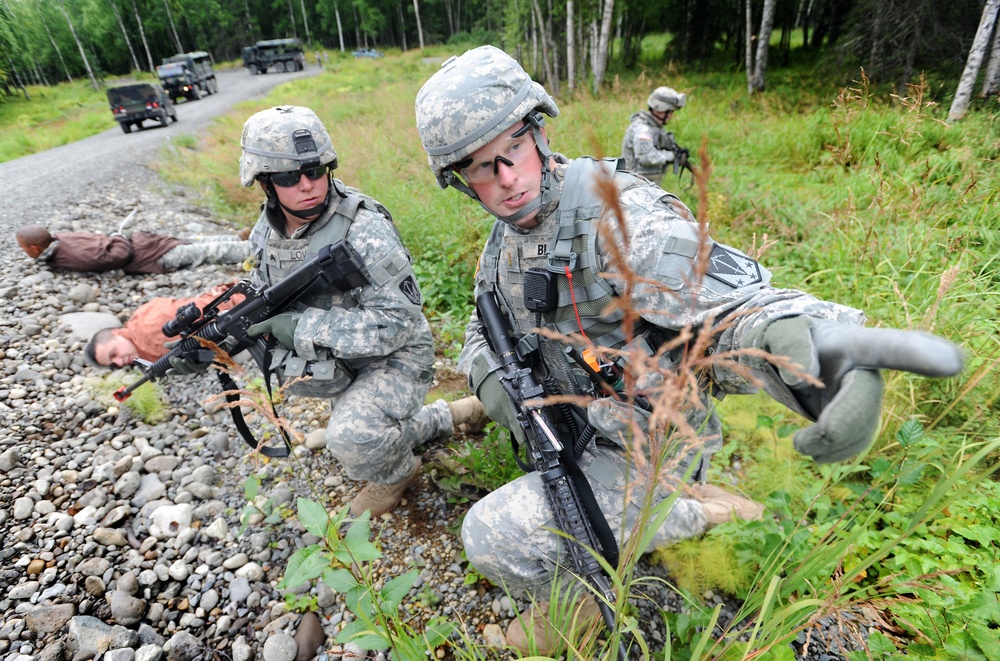 56th Engineer Company (Vertical) convoy exercise